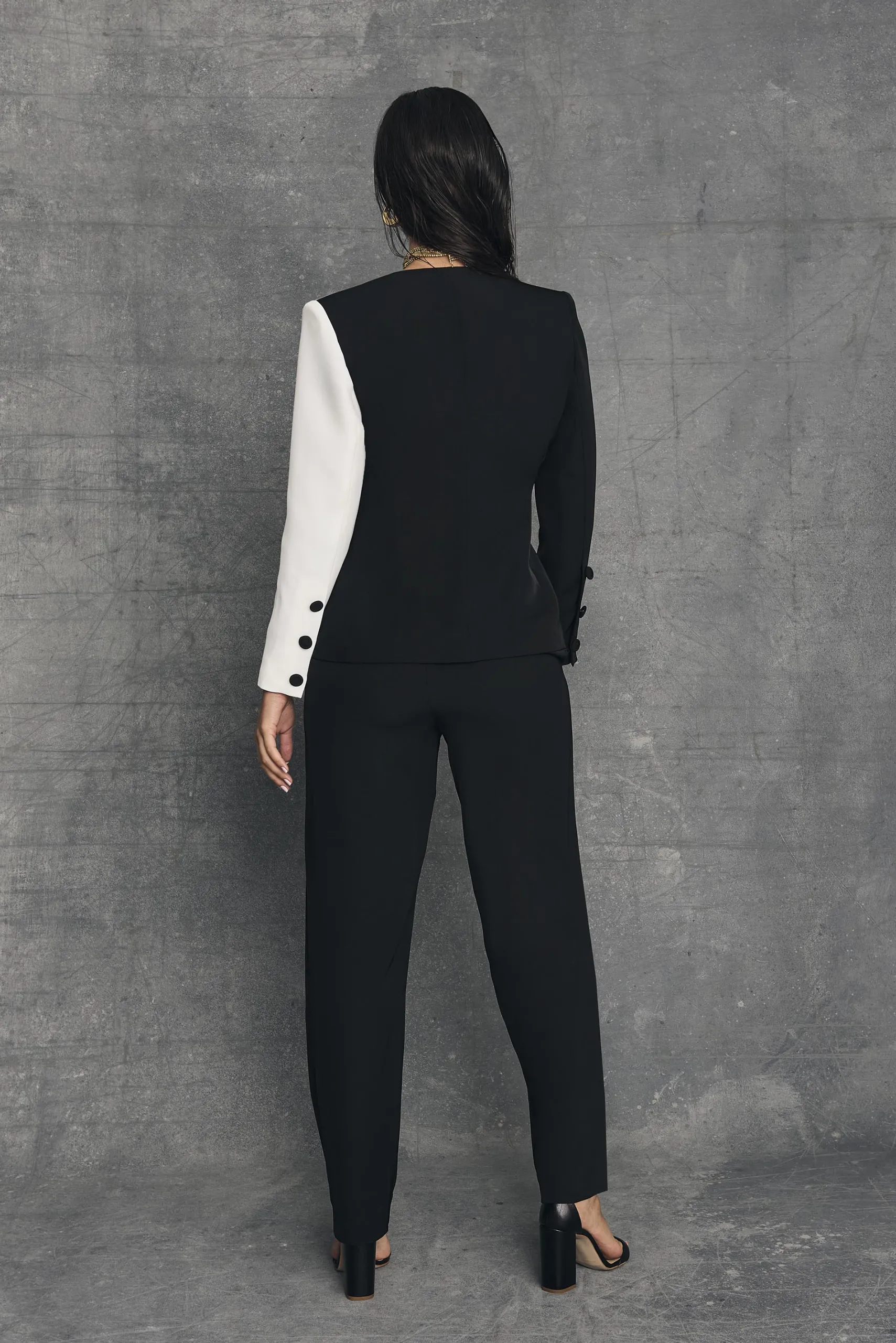 Miphai Blazer Gales Blanca y Negra